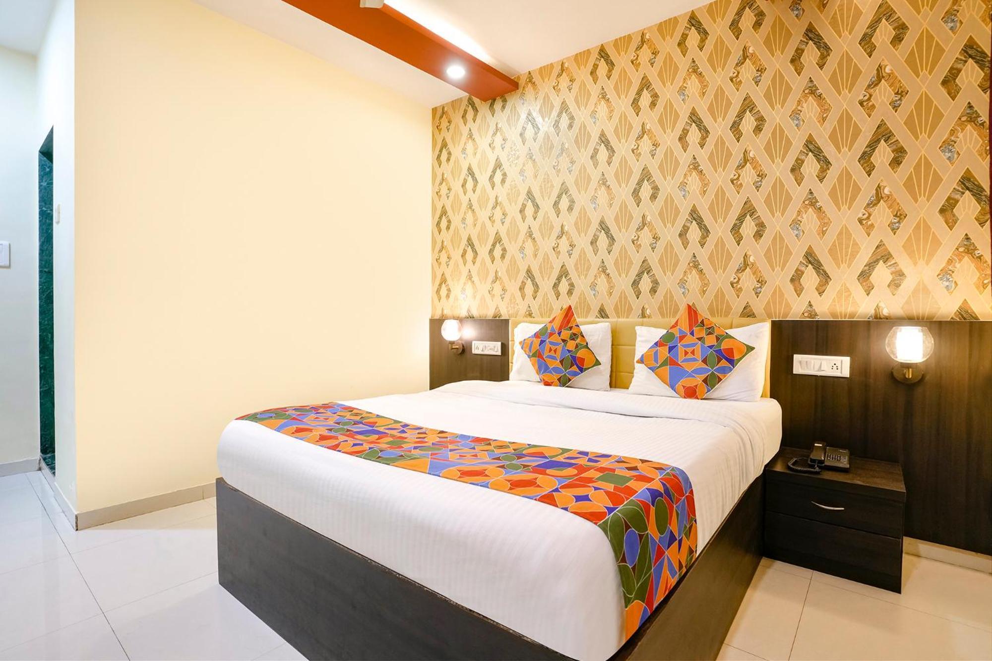 Fabhotel Sai Vihar Kolshet Kültér fotó